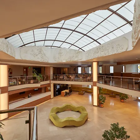 Richmond Ephesus 度假村